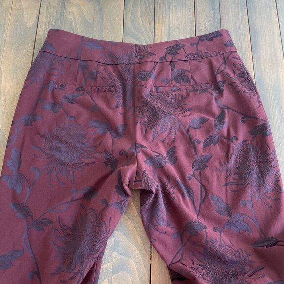 Ann Taylor FactorySignature Floral Chino Pants Stretch Maroon Curvy Size 8 (M5) - Picture 6 of 9